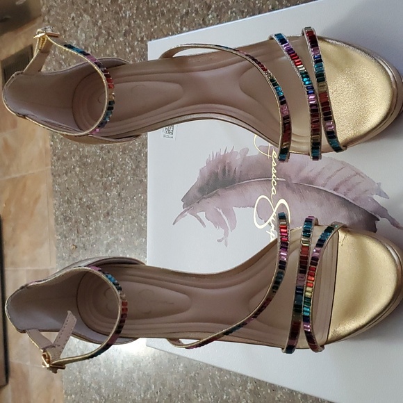 Jessica Simpson heels - Picture 1 of 7